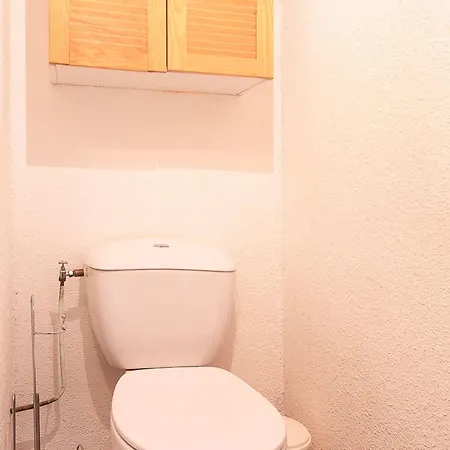 Appartement Pour 4 A Avec Balcon Et Casier A